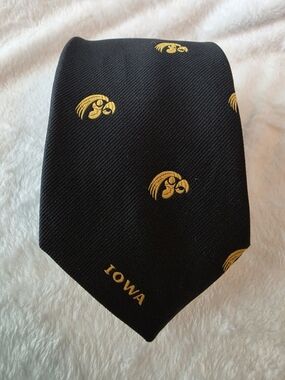 Men's Iowa Hawkeyes OSFM Dress Tie Prince Consort